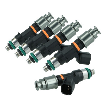 Matched set of 5 Bosch fuel injectors 525ccm - EV14 66mm...