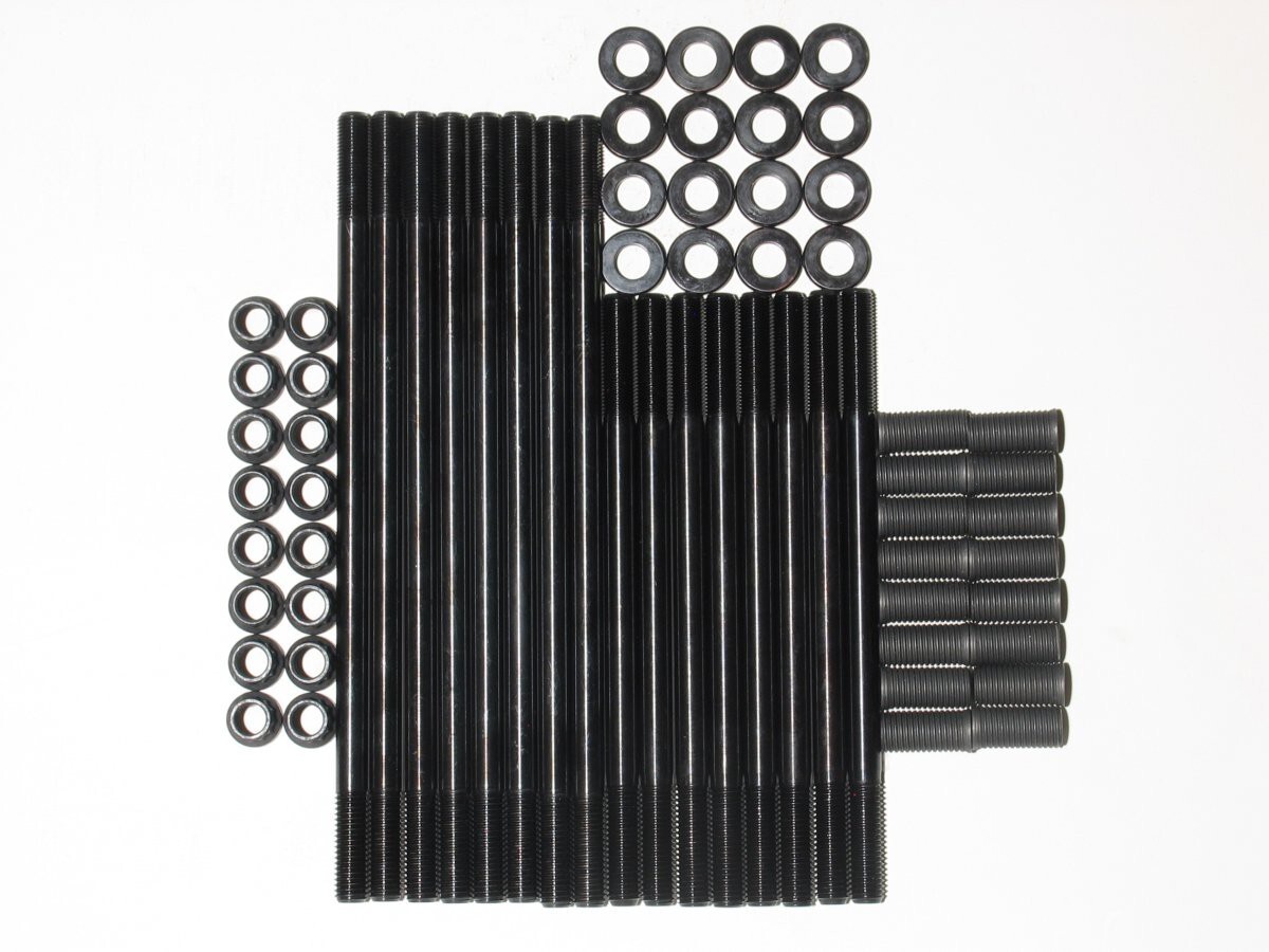 Cylinder Head Stud Kit 10mm for Audi 2.0L | RACEWARE, 406,37 €