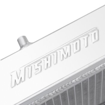 Performance Wasserkühler Mishimoto Toyota Corolla / 83-87 | MMRAD-AE86-83