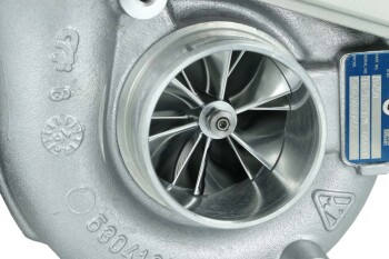 VW Phaeton -- Upgrade Turbo (53049880054)