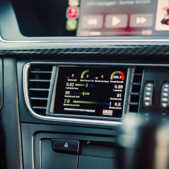 CANchecked MFD28 GEN 2 - 2.8" OBD2 Display Audi A4 (B8) - LHD