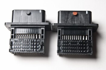 T4E ECU Anschlussstecker / Gehäuse - Lotus 2ZZ-GE...
