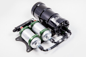 FST 1,5 Liter Kraftstoff Surge Catch Tank - für bis zu zwei externe Bosch 044 (horizontale Einbauposition) | Radium