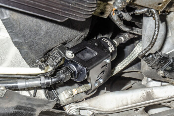 FHST Anschluss Leitungssatz Upgrade Schlingertopf / Kraftstoffpumpen Halter für OEM Innentank - BMW E90/91/92/93 - Mikroglasfilter | Radium