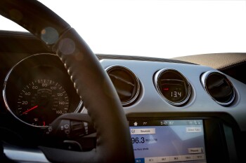 P3 Analog Gauge - Ford Mustang Gen6 (2015-2022) , Pre-installed in OEM Vent