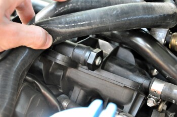 Ansaugbrücke Adapterstopfen mit Ladedruckanschluss, Audi TT 2.0 TSI (2008-2015)