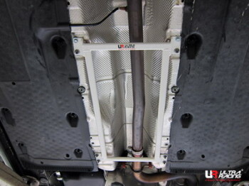 4-Point Mid Lower Brace for Audi A3 8P 03+ / VW Passat CC 08+ | Ultra Racing