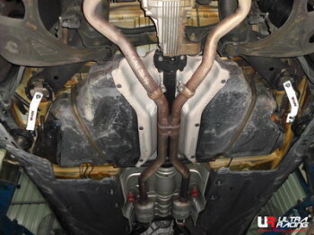2x 2-Punkt Streben hinten für Mercedes R-Class...