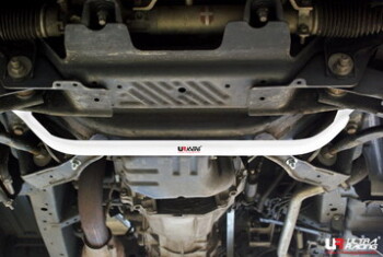 4-Point Front H-Brace Toyota Hiace/H200 04+ | LA4-1366