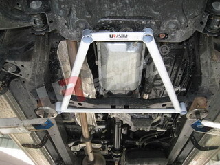 4-Point Front H-Brace Toyota Hilux Vigo 05+ | LA4-825