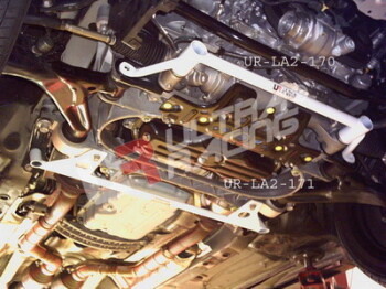 Strebe vorne unten Toyota Mark X 2.5/ Lexus IS F 04-09 |...